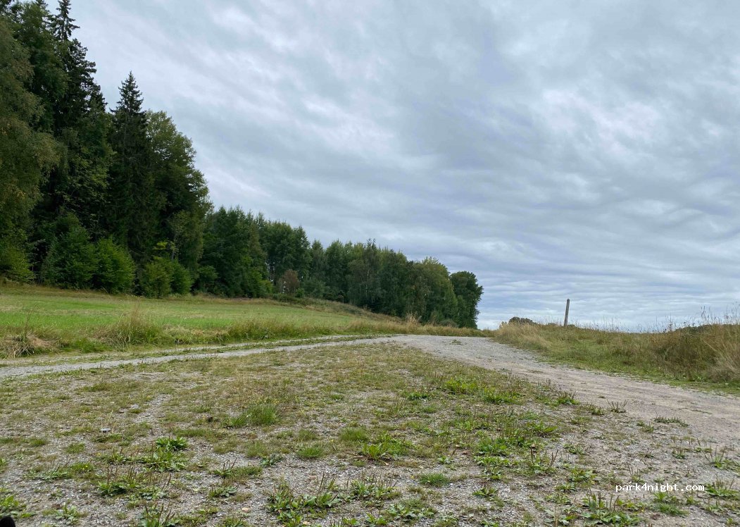 (147 91) Botkyrka - — foto