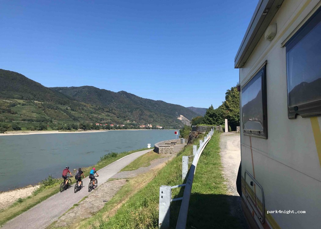 (3641) Willendorf in der Wachau - — foto
