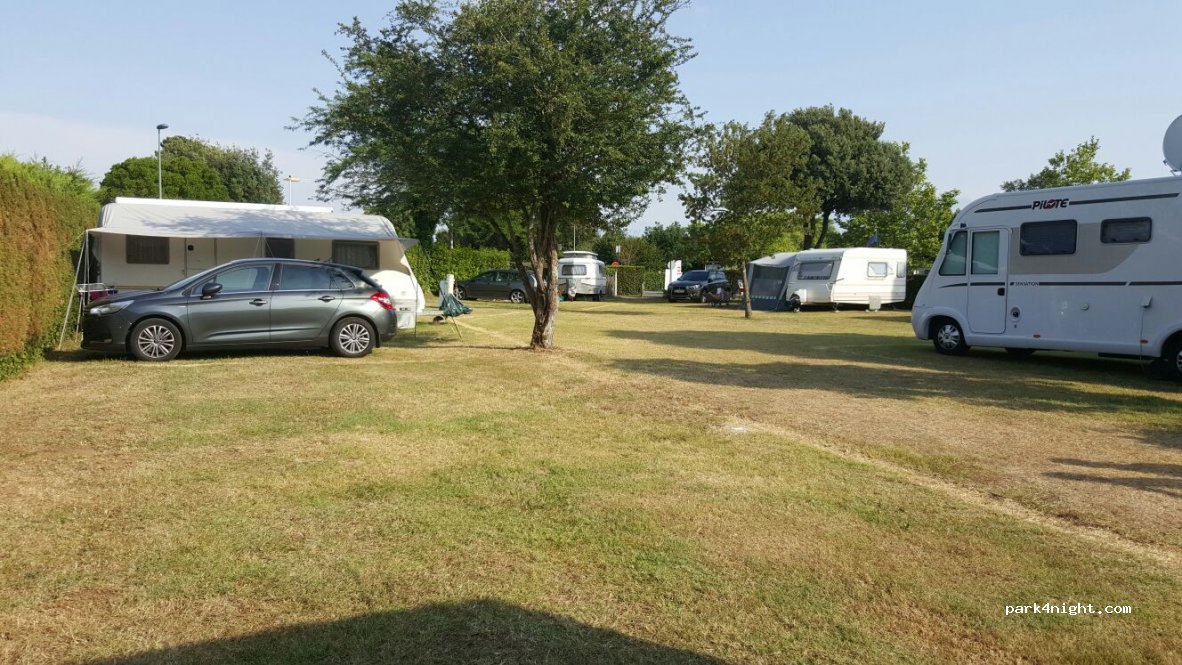 Camping Le Bernezac — foto