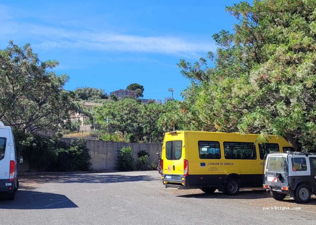 (89040) Gerace - 6 Via Largo Piana — foto