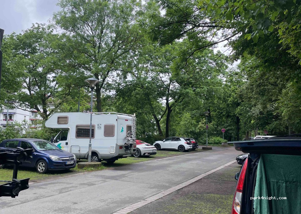 (55131) Mainz - Unnamed road — foto 3