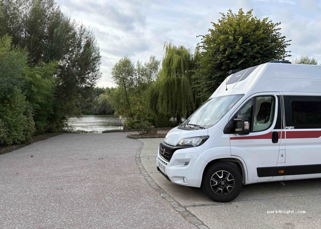 (78250) Mézy-sur-Seine - Rue du Port — foto 5