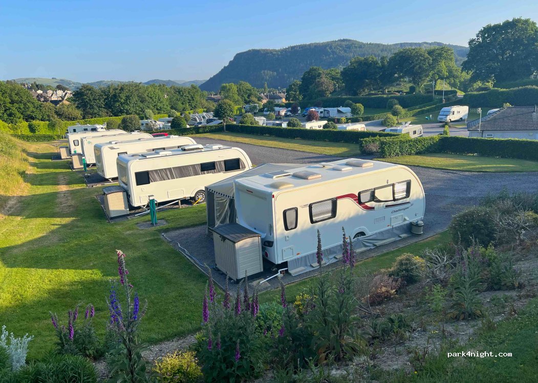 Bron Derw Touring Caravan Park — foto 2