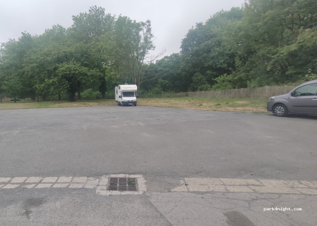 (62000) Arras - 345 Allée du Bastion — foto 2