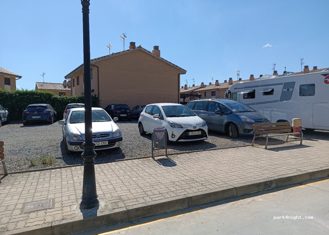 (26214) Cuzcurrita de Río Tirón - 7 Calle Matura — foto 2