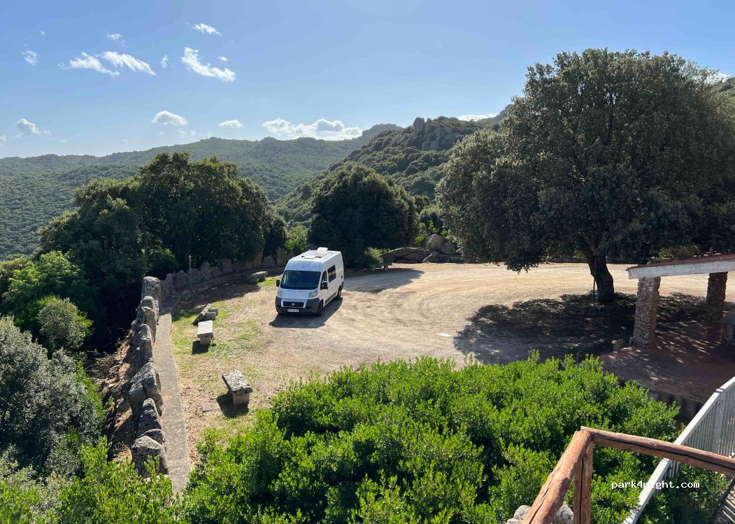 (07020) Monti - Unnamed road — foto