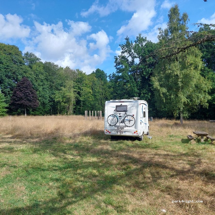 (02830) Saint-Michel - Unnamed road — foto 2
