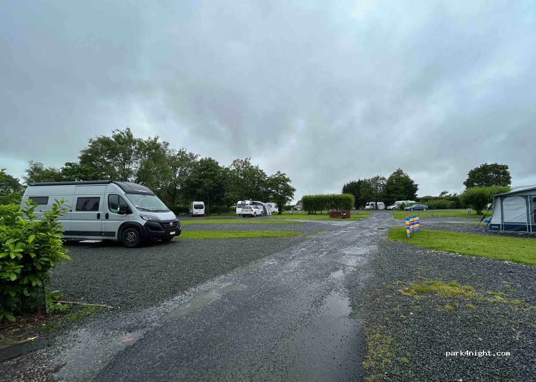 Bridgehouse Marina & Caravan Park — foto
