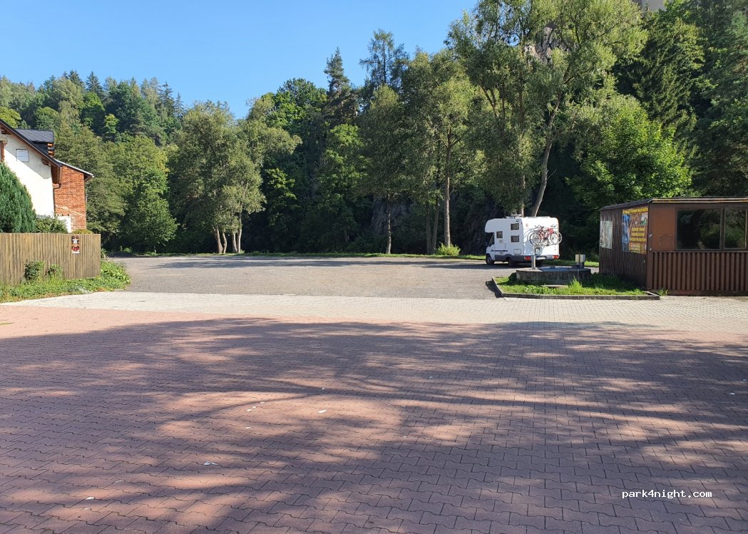 (364 64) Bečov nad Teplou - 343 Mariánskolázeňská — foto