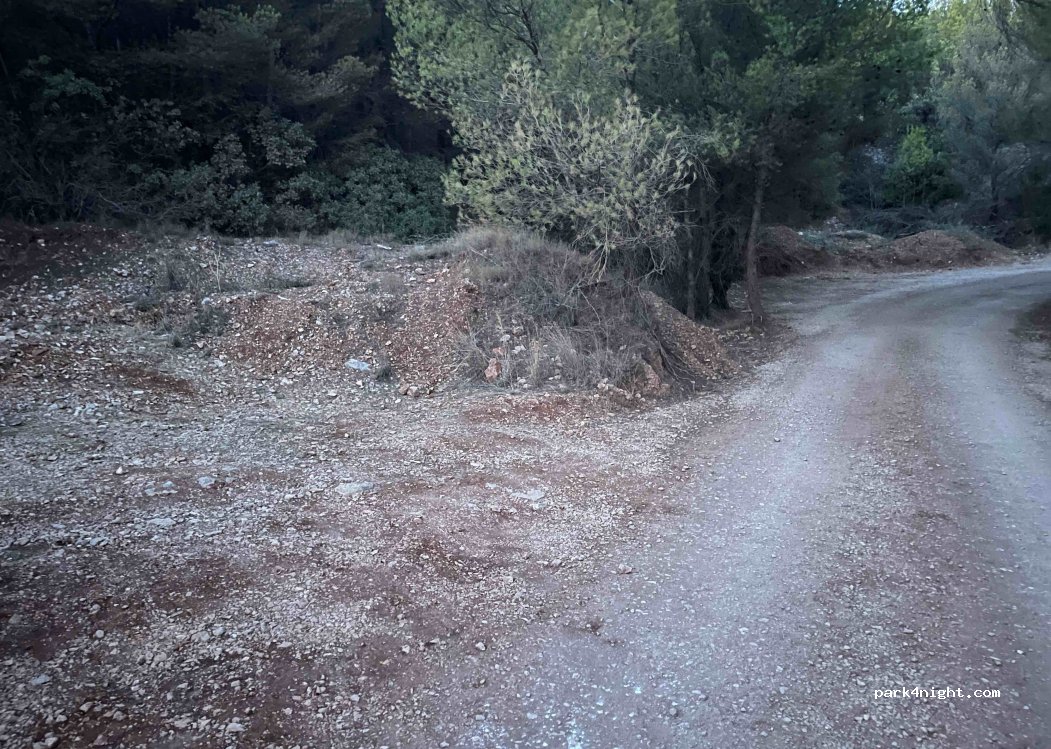 (21465) Zavala, Jelsa - — foto 2