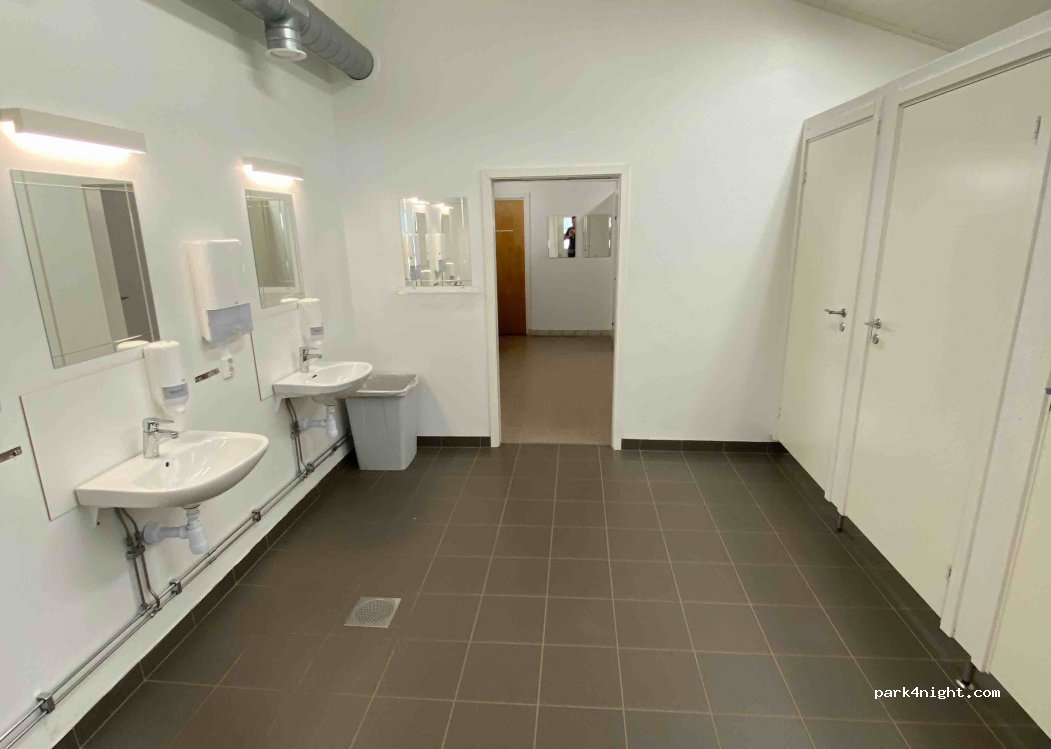Ställplats Nyhemsgården — foto 2