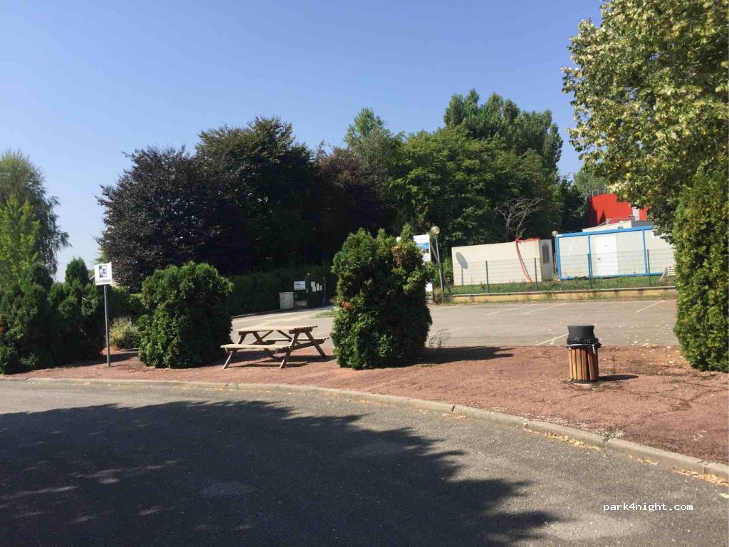 (21310) Mirebeau-sur-Bèze - 2 Chemin de la Tour — foto