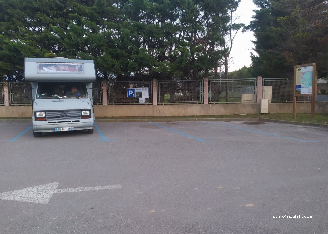 (11560) Fleury - 27 Boulevard Général de Gaulle — foto 2