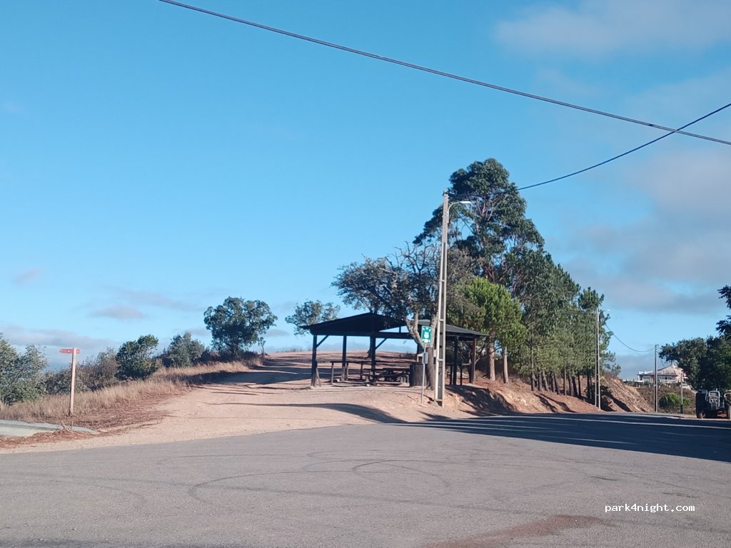 (8100) Salir - 8100 Rua de Malhão — foto