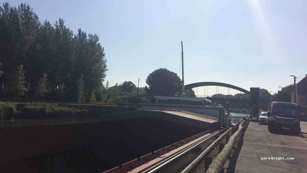 (7620) Brunehaut - 52 Quai de l'Escaut — foto 2