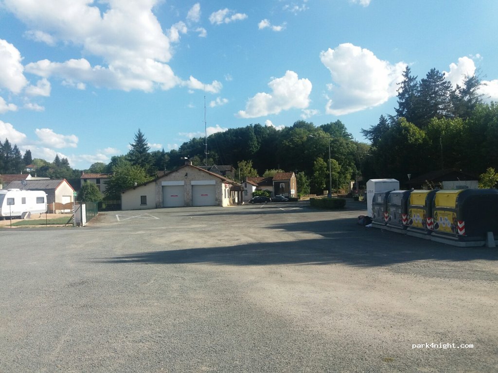 (24470) Saint-Pardoux-la-Rivière - 343 Boulevard de la Nouchonnière — foto
