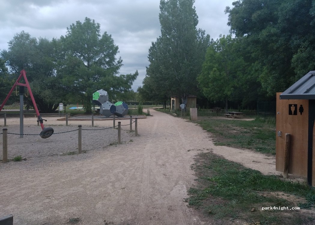 (13115) Saint-Paul-lez-Durance - Unnamed Road — foto 2
