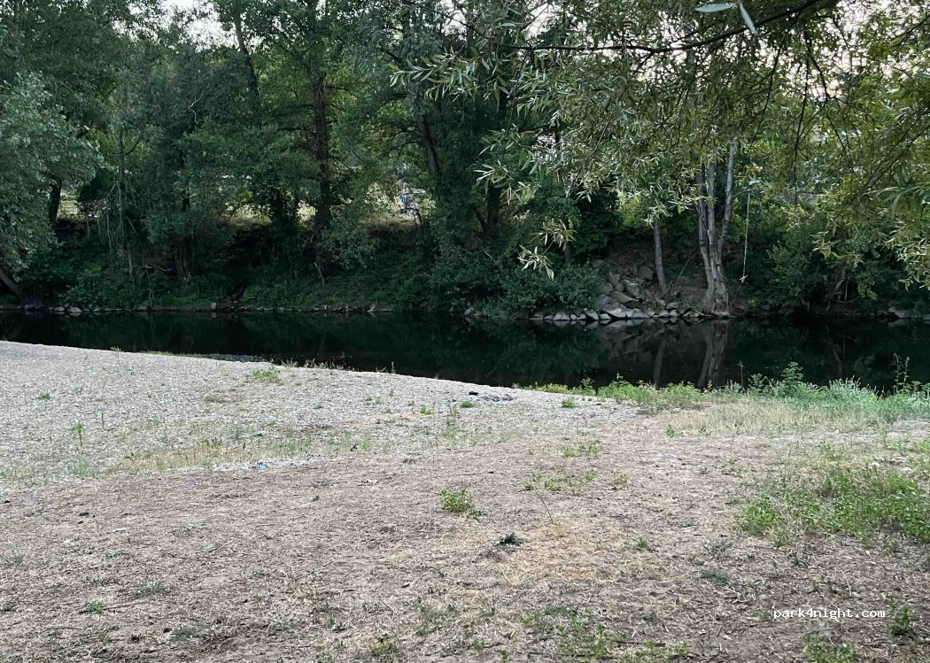 (63570) Auzat-la-Combelle - 15 Rue de la Batellerie — foto 2