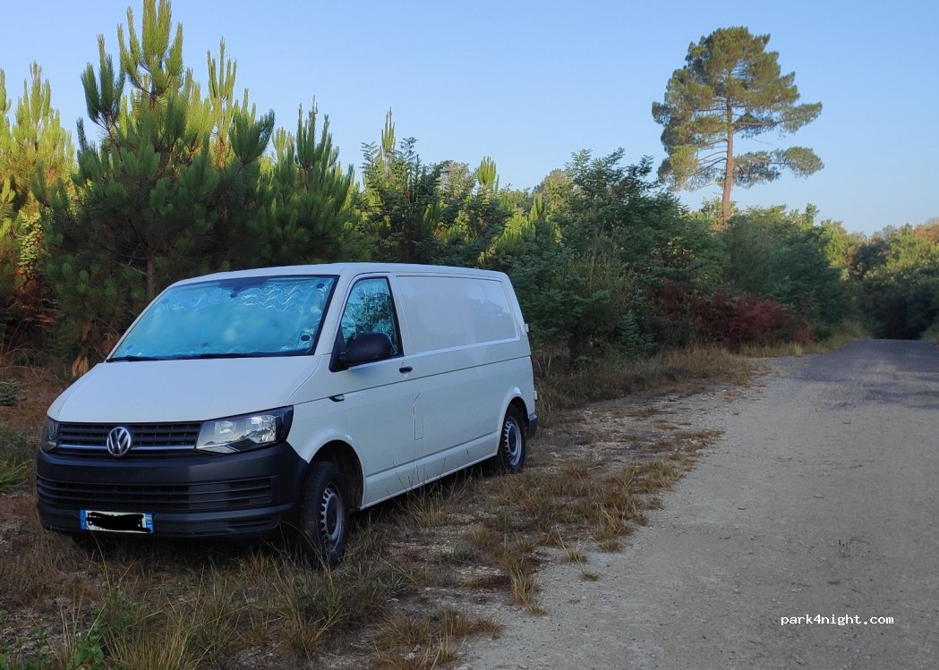 (40410) Moustey - — foto
