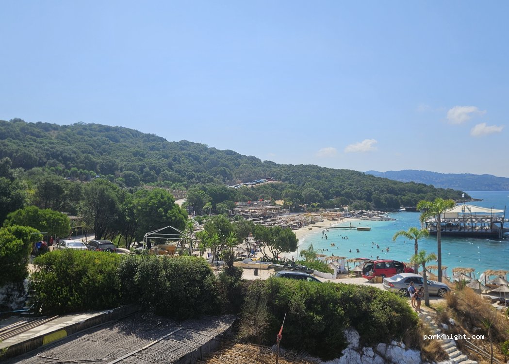 (PXXF+GX) Ksamil - Unnamed Road — foto 2