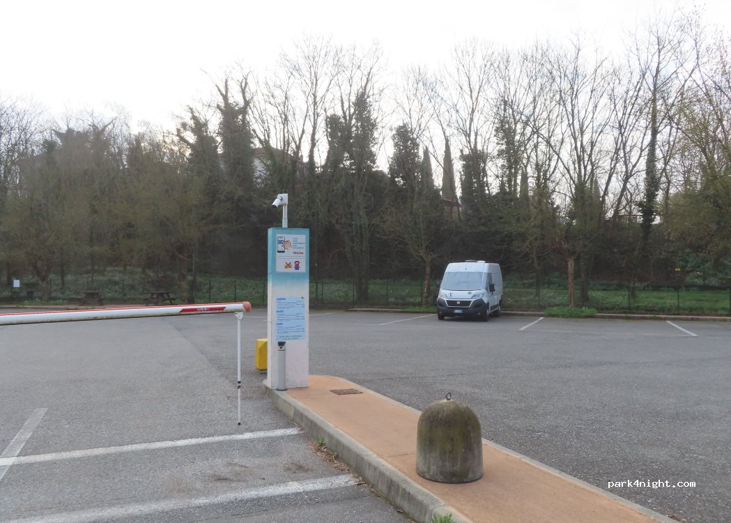 Area Sosta Camper — foto 5