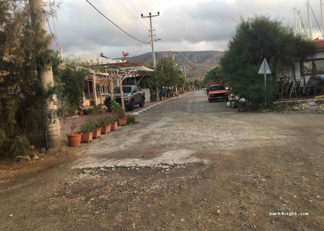 (48900) Ege Adaları - Unnamed road — foto 4