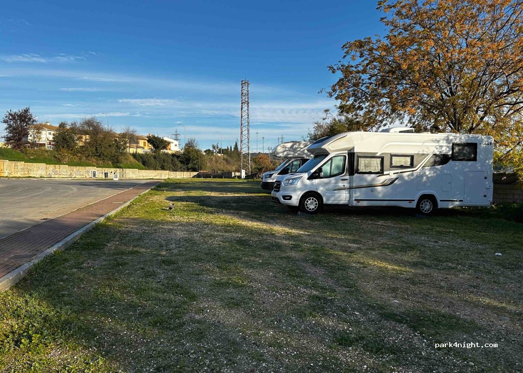 (14730) Posadas - 28 Avenida Andalucia — foto 5