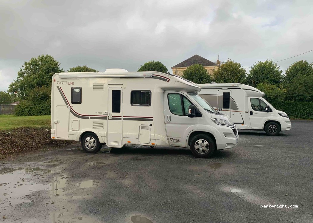 (14710) Englesqueville-la-Percée - La Vallée — foto 4