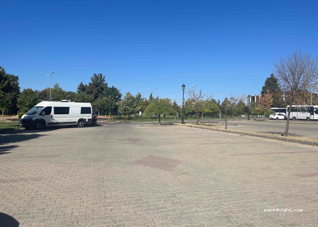 (27060) Şahinbey - Şato Rest. — foto