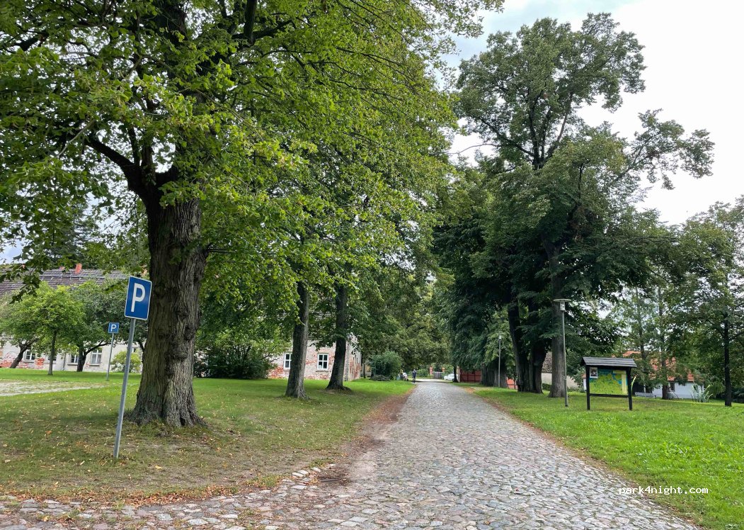 (18516) Süderholz - 2 Schloßweg — foto
