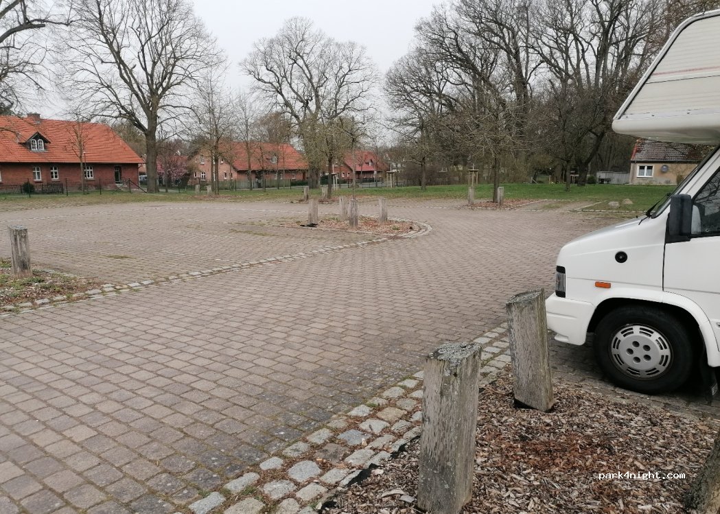 (18516) Süderholz - 2 Schloßweg — foto 2