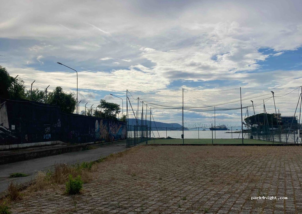 (19131) La Spezia - 4 Via della Marina — foto