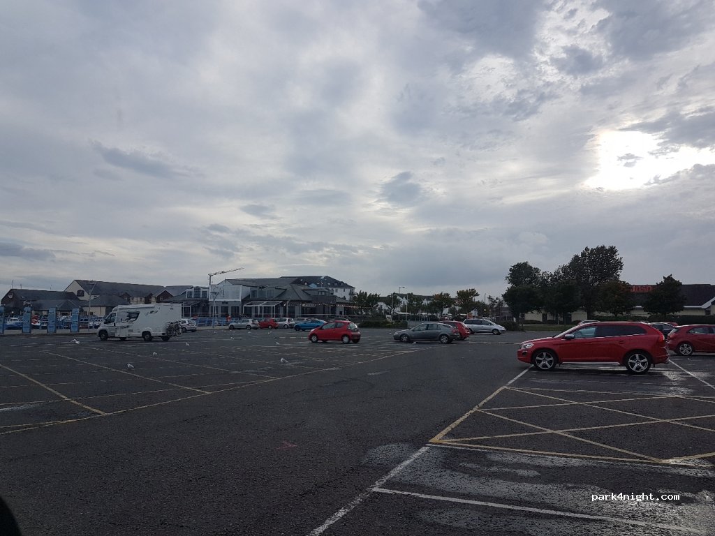 (BT38 8BE) Carrickfergus - 9 Rodgers Quay — foto