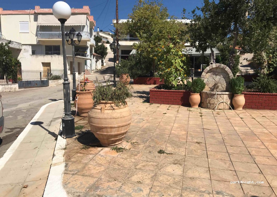 (212 00) Monastiraki - 57 Άργους — foto