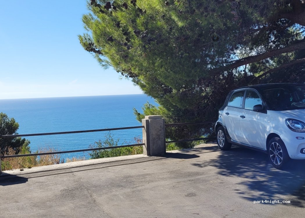 (18039) Ventimiglia - 2 Via del Battistero — foto