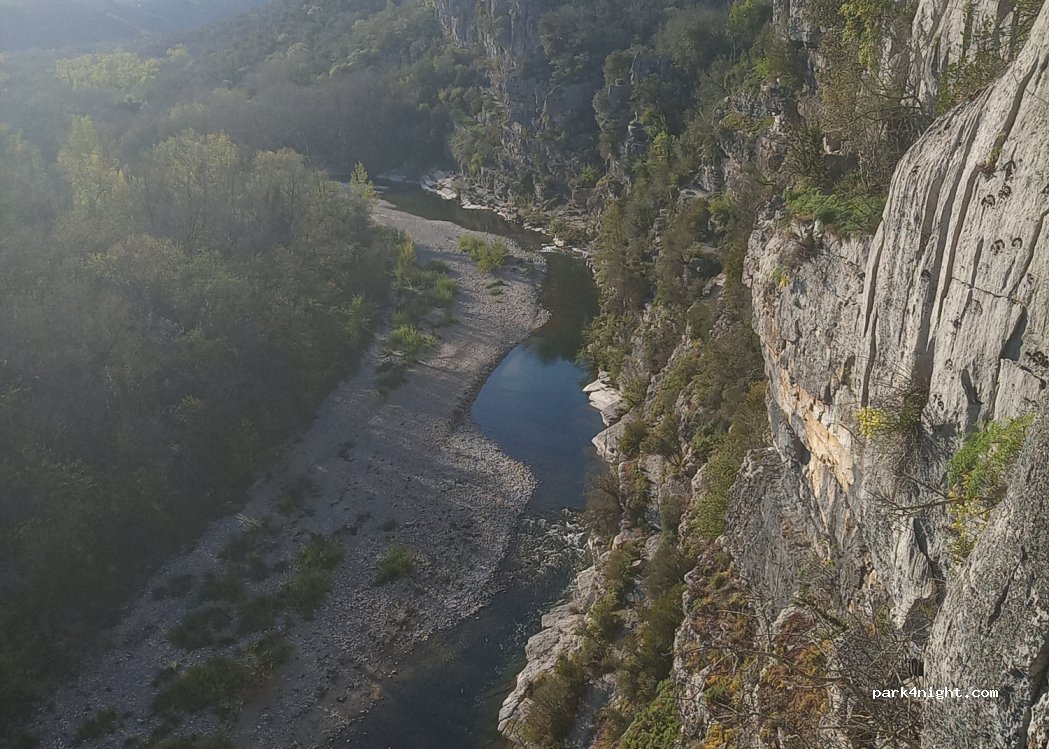 (07120) Labeaume - 571 Chemin de Faveirolle — foto 3