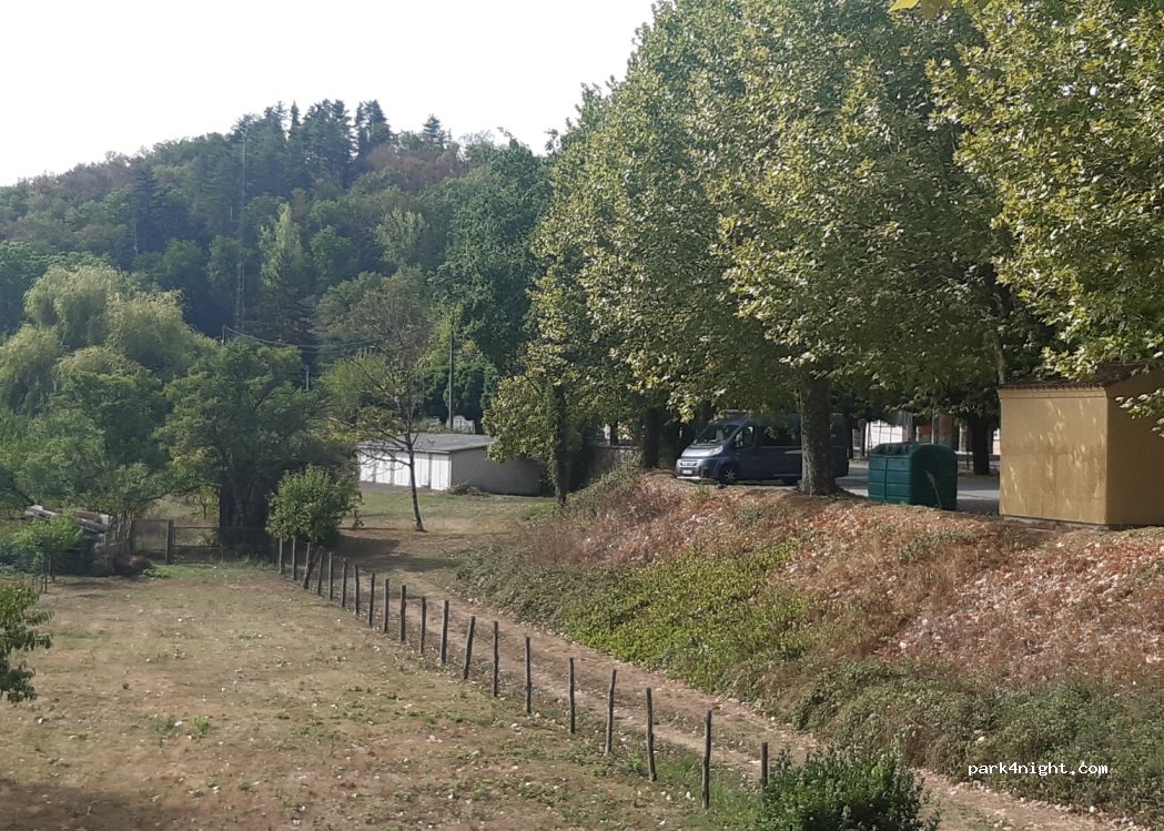 (81640) Monestiés - 39 Route des Ecoles — foto 2