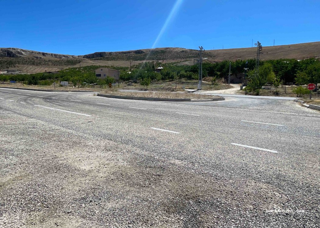 (44700) Darende - — foto