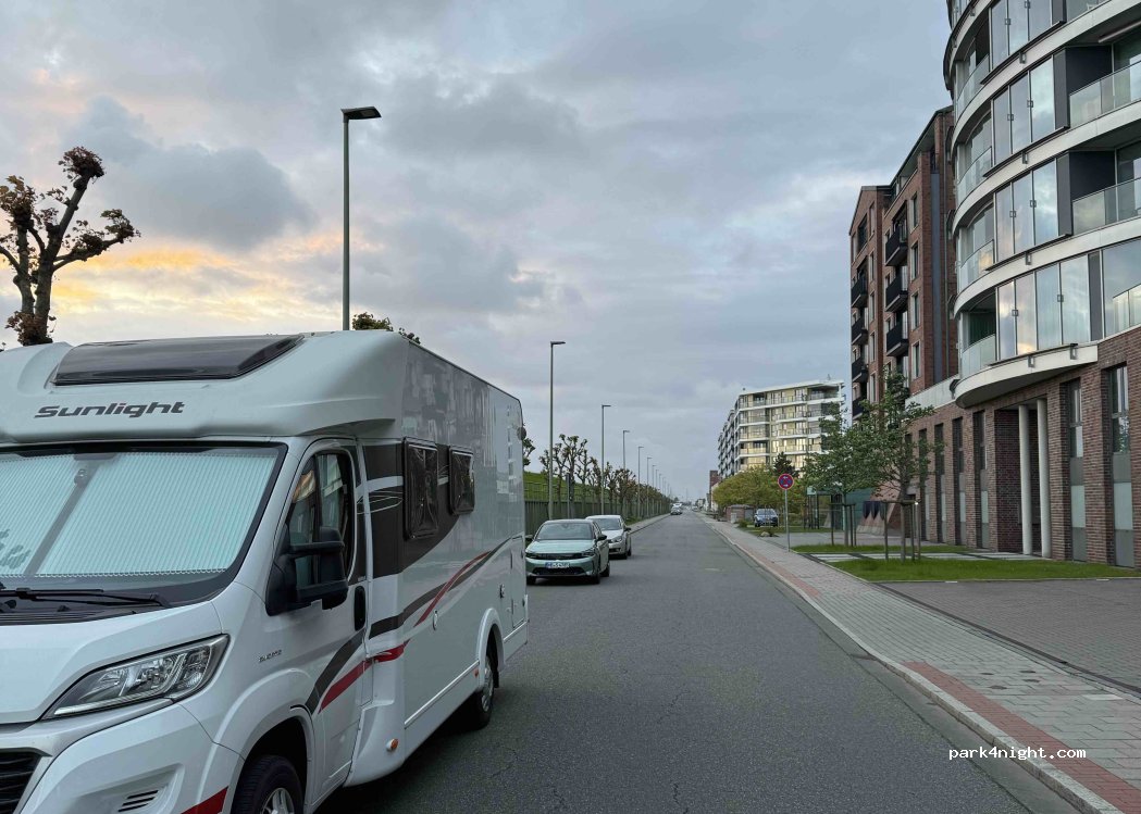 (27568) Bremerhaven - 16 Lohmannstraße — foto 2