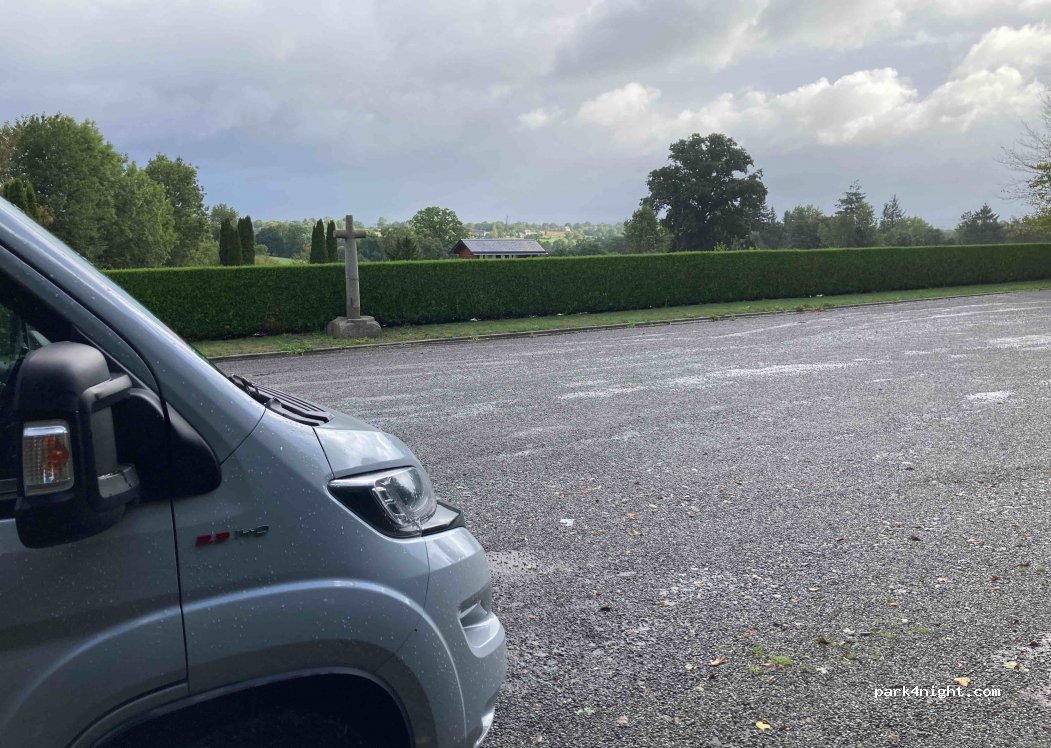 (50750) Bourgvallées - 58 Rue des Sports — foto