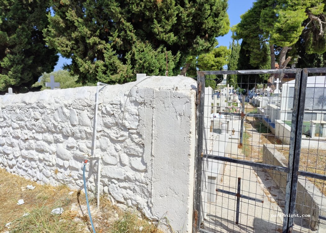 (265 04) Agios Vasilios - 122 Palea Ethniki Odos Korinthou Patron — foto