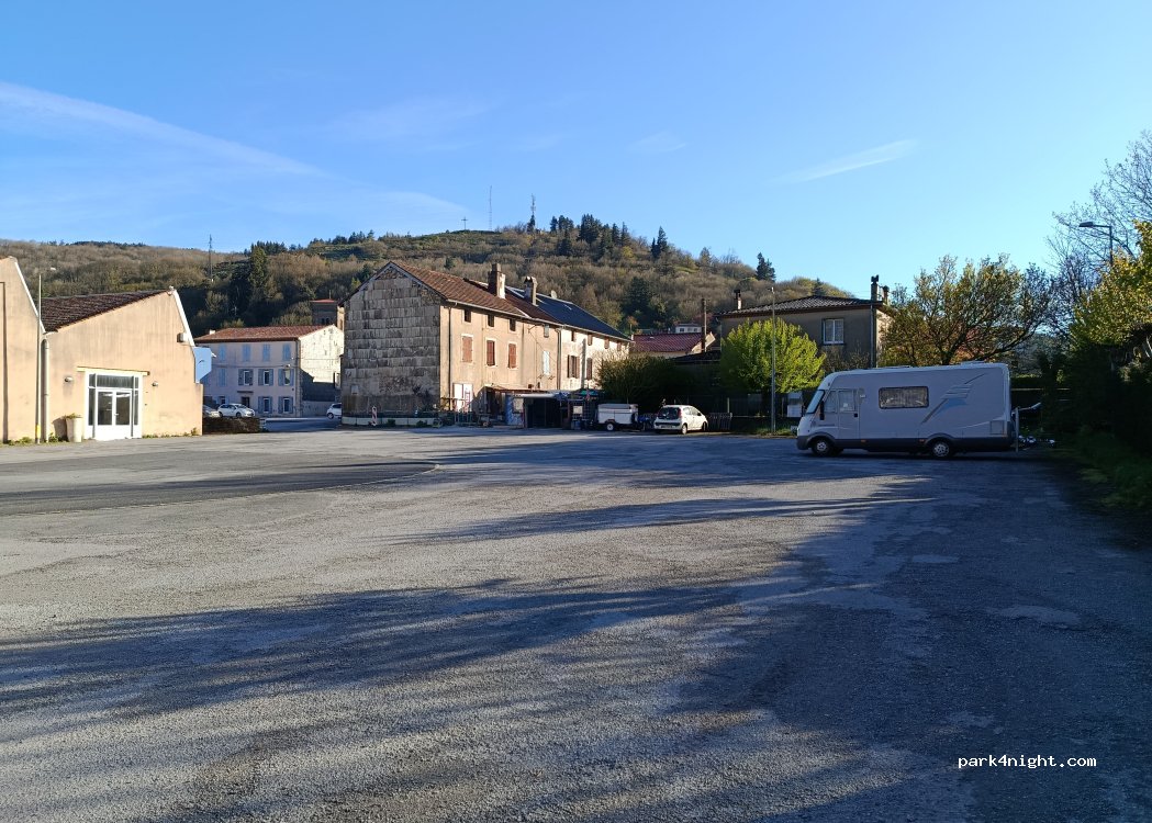 (81270) Labastide-Rouairoux - 18A Rue Pierre et François Crouzet — foto 2