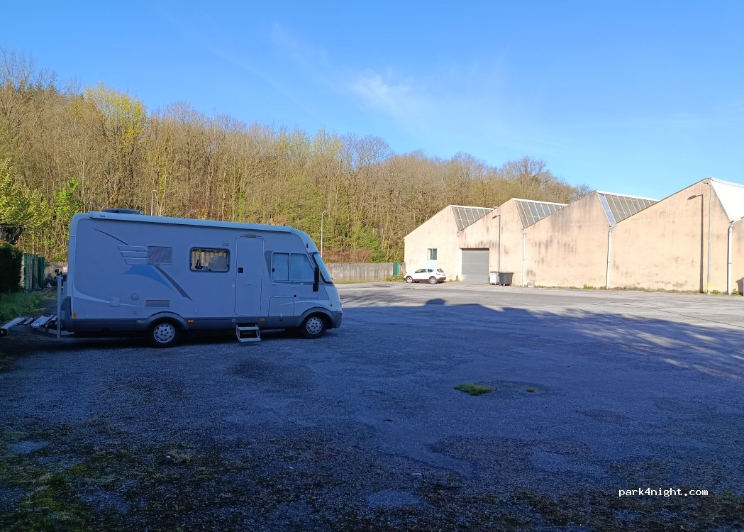 (81270) Labastide-Rouairoux - 18A Rue Pierre et François Crouzet — foto 3