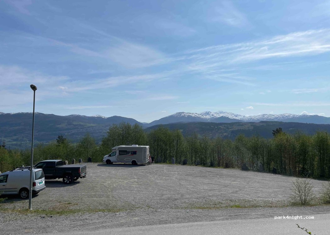 (5710) Skulestadmo - 197 Bavallsvegen — foto 3