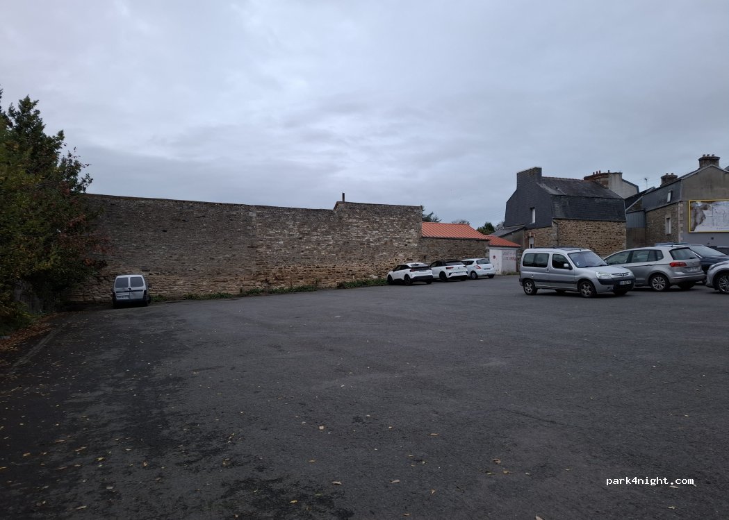 (22300) Lannion - 19 Rue Georges Pompidou — foto