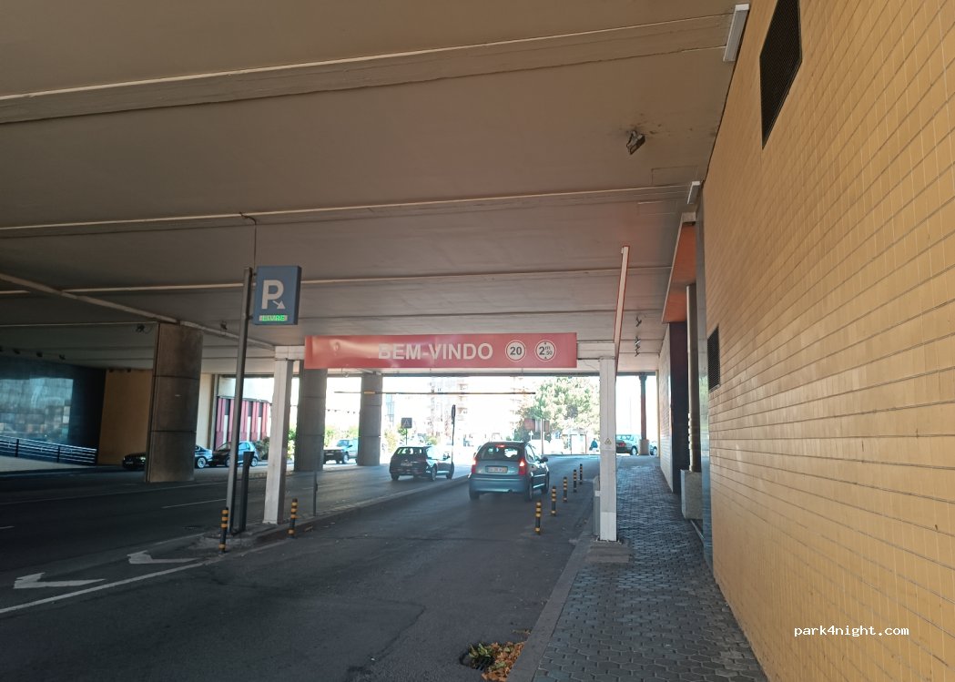 (4404-503) Vila Nova de Gaia - — foto
