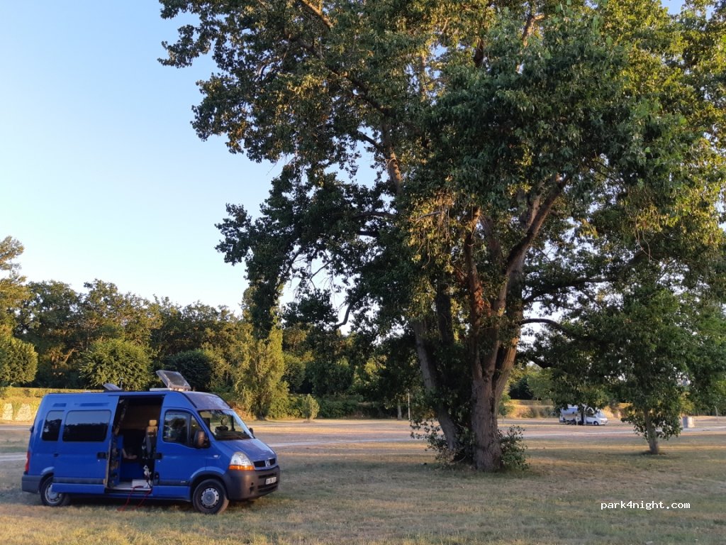 (45600) Sully-sur-Loire - Chemin de la Salle Verte — foto 2