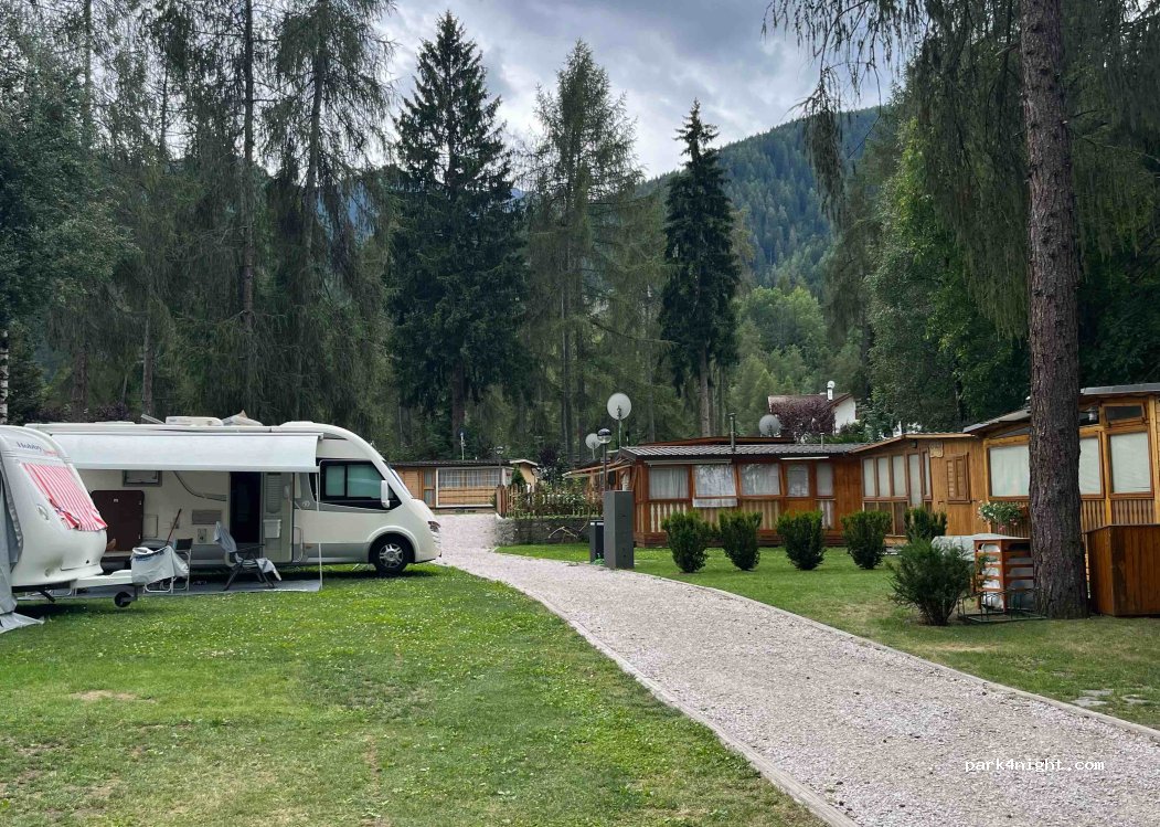 I Larici - Camping — foto