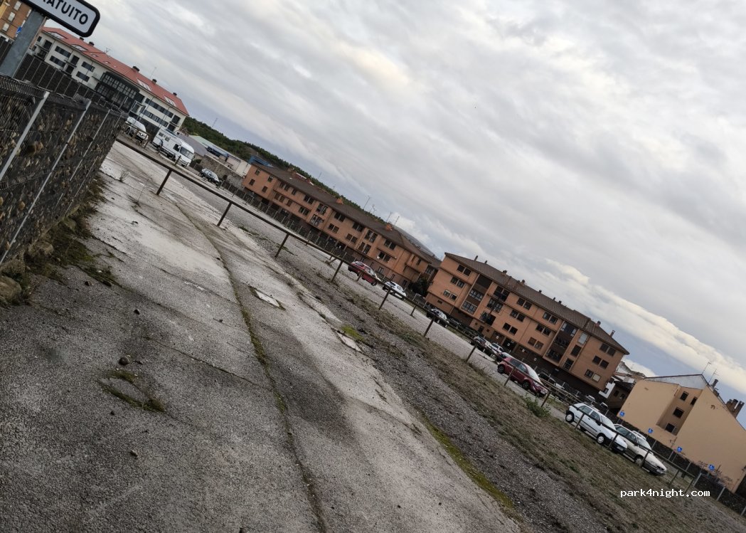 (34800) Aguilar de Campoo - 7 Avenida Cervera — foto