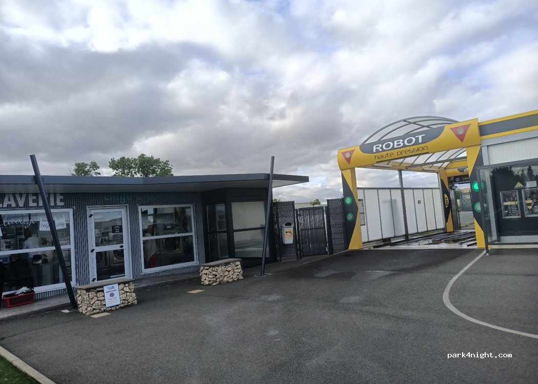 (79000) Niort - 46 Rue Irène Joliot-Curie — foto